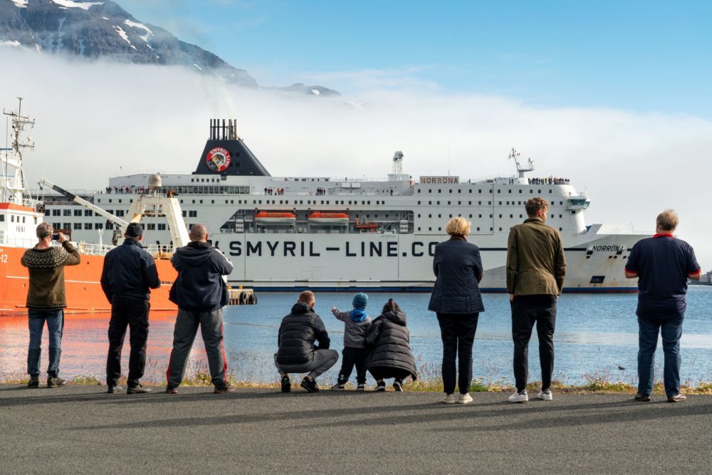 seydisfjordur cruise port webcam